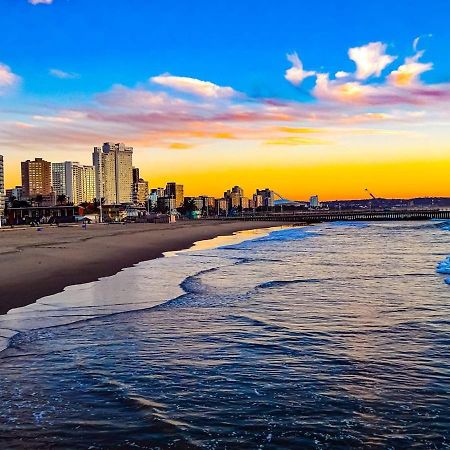 904 Tenbury Beach Apartment Durban Buitenkant foto