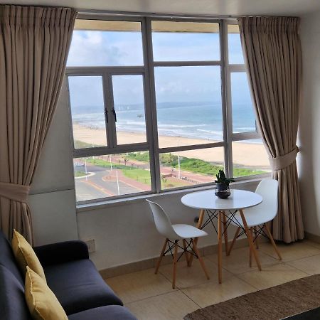904 Tenbury Beach Apartment Durban Buitenkant foto